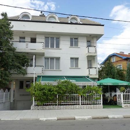 Niko Hotel Samokov Esterno foto